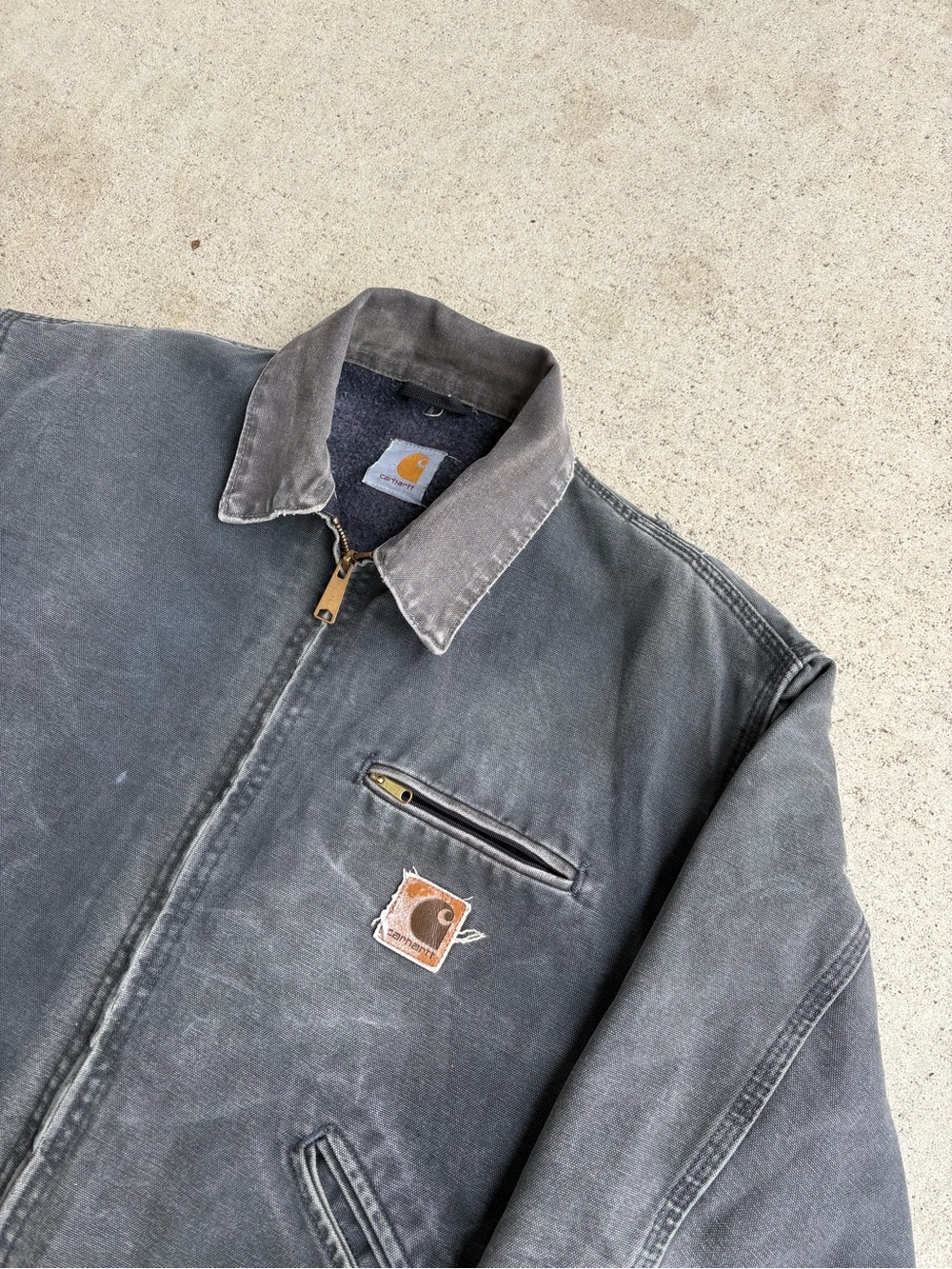 Vintage Y2K Carhartt Detroit J97 PLT Platinum Stonewash Large - Picture 2 of 7